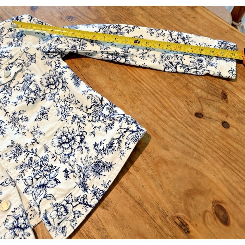 TALBOTS White with Pretty Bird Toile Print (Blue) Classic Denim Jacket Sz XS - Picture 10 of 10